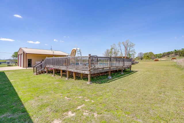 321 Young Road, Millsap, TX 76066