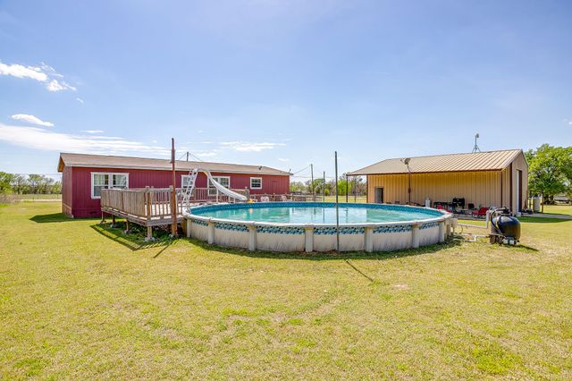 321 Young Road, Millsap, TX 76066