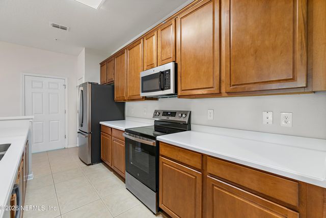 13364 BEACH Boulevard 224, Jacksonville, FL 32224