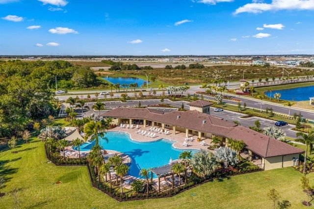 5215 TANNIN LANE, Bradenton, FL 34211