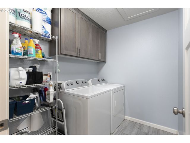 492 Sw 15TH Ave, Canby, OR 97013