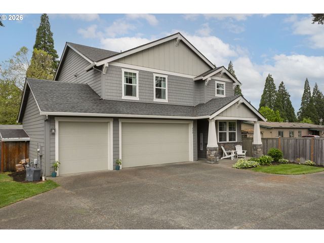 492 Sw 15TH Ave, Canby, OR 97013