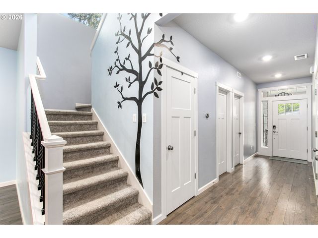 492 Sw 15TH Ave, Canby, OR 97013