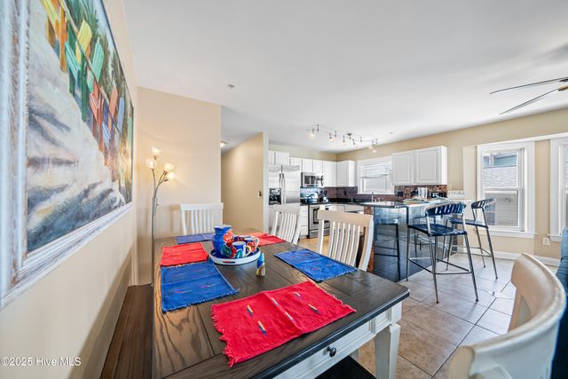 1713 Carolina Beach Avenue B, Carolina Beach, NC 28428