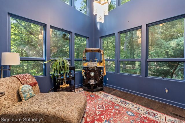28575 Danvers Court, Farmington Hills, MI 48334