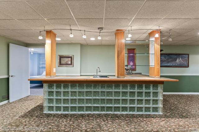 28575 Danvers Court, Farmington Hills, MI 48334