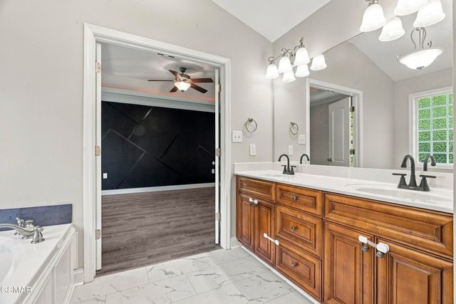 4022 Mountain Vista Road, Knoxville, TN 37931
