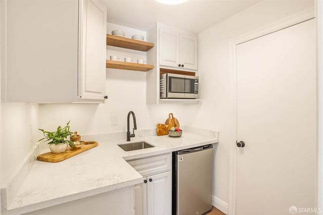 278 Monterey Boulevard, San Francisco, CA 94131