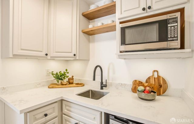 278 Monterey Boulevard, San Francisco, CA 94131