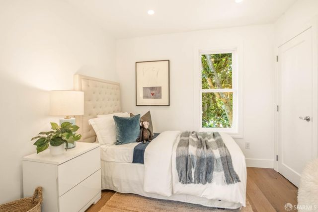 278 Monterey Boulevard, San Francisco, CA 94131