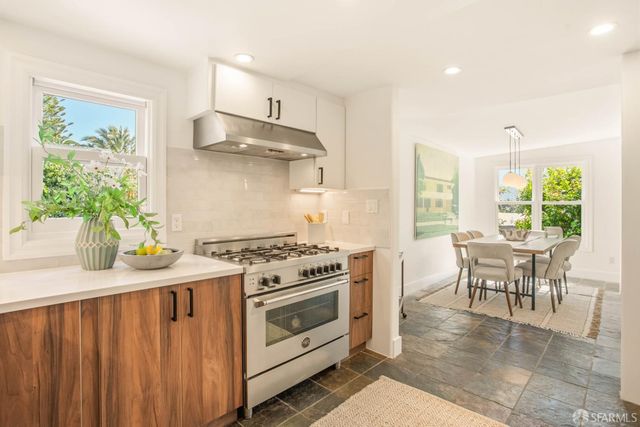 278 Monterey Boulevard, San Francisco, CA 94131