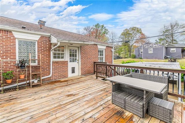 1324 E Forrest Avenue, East Point, GA 30344