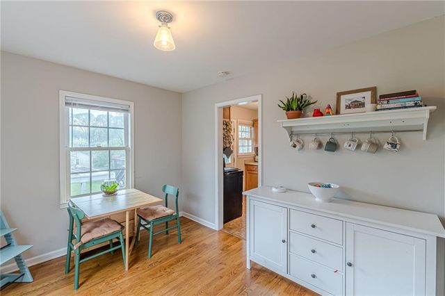 1324 E Forrest Avenue, East Point, GA 30344