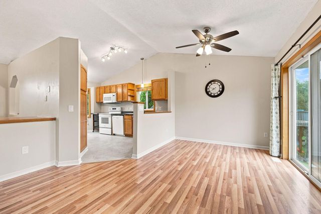 808 3rd Avenue SW, Isanti, MN 55040