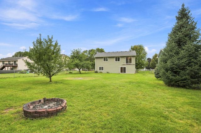808 3rd Avenue SW, Isanti, MN 55040