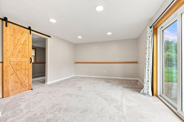 808 3rd Avenue SW, Isanti, MN 55040