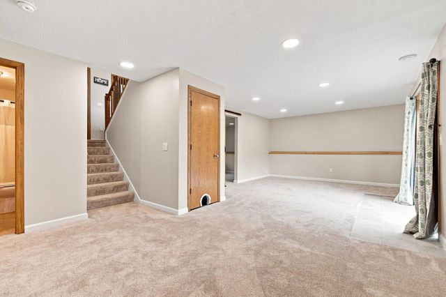 808 3rd Avenue SW, Isanti, MN 55040