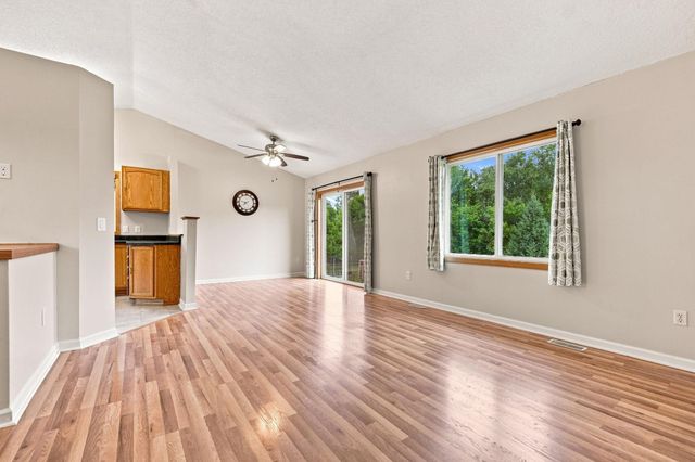 808 3rd Avenue SW, Isanti, MN 55040