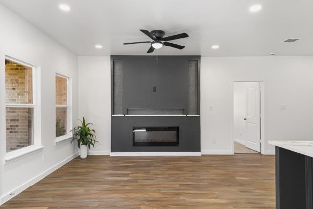 127 Lakeview Drive, Trinidad, TX 75163