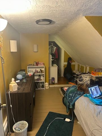 958 Centre St., Middleboro, MA 02346