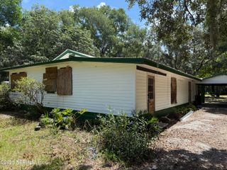 225 PLEASANT Street, Pomona Park, FL 32181