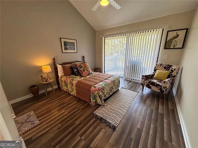 100 Blair Road B6, St. Simons, GA 31522