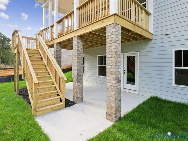 8505 Chimney Rock Dr, Mechanicsville, VA 23116