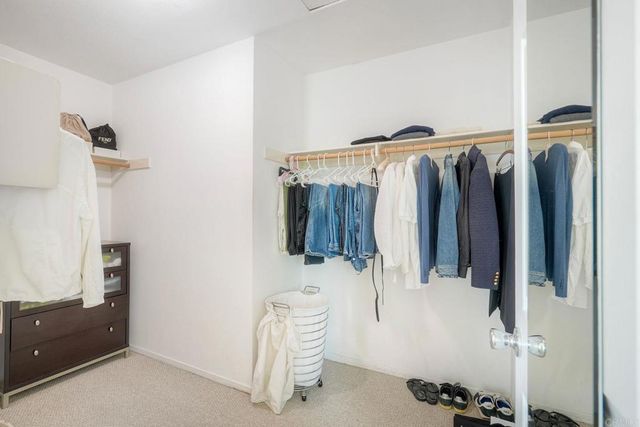 6890 Camino De Amigos, Carlsbad, CA 92009