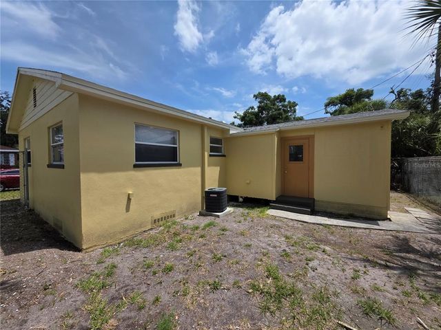 718 PARIS AVENUE S, St Petersburg, FL 33701