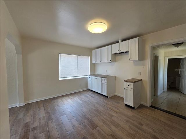 718 PARIS AVENUE S, St Petersburg, FL 33701