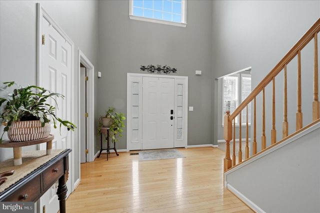 148 CONTRAIL DR, Kearneysville, WV 25430