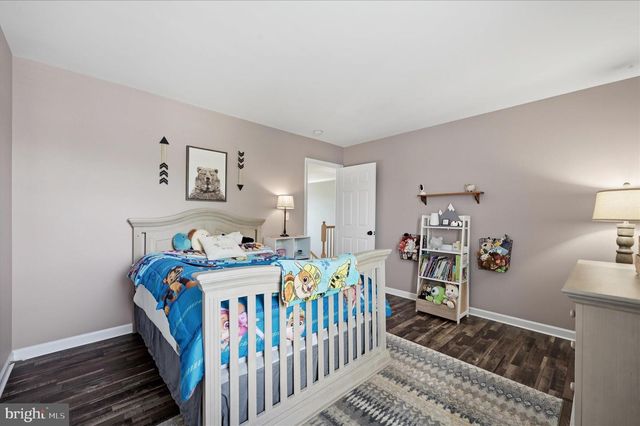 148 CONTRAIL DR, Kearneysville, WV 25430