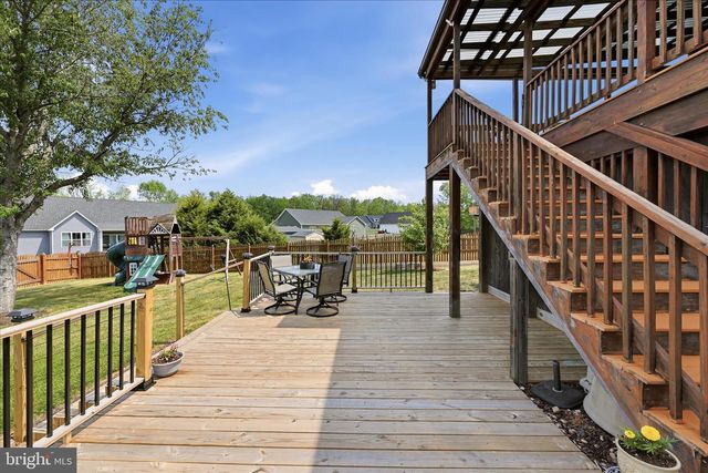 148 CONTRAIL DR, Kearneysville, WV 25430