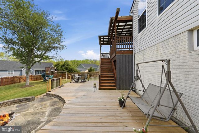 148 CONTRAIL DR, Kearneysville, WV 25430