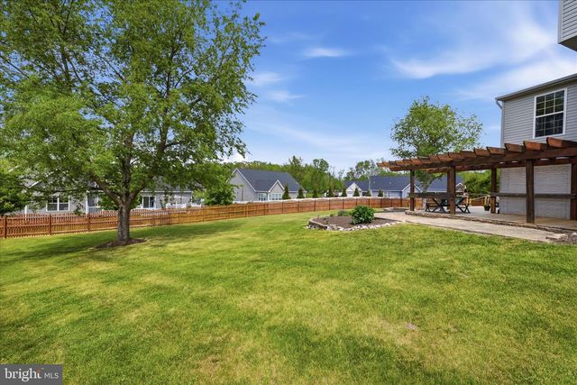 148 CONTRAIL DR, Kearneysville, WV 25430