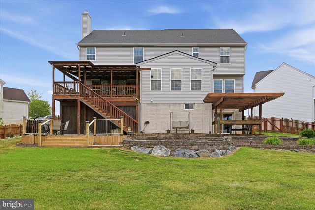 148 CONTRAIL DR, Kearneysville, WV 25430