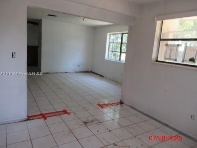 18410 NW 42nd Ave, Miami Gardens, FL 33055