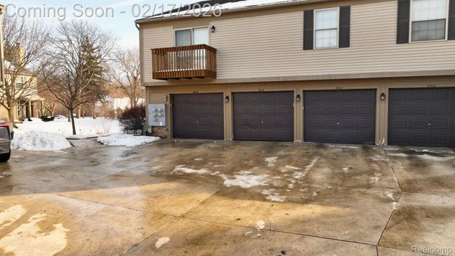 3016 Forest Creek Court, Ann Arbor, MI 48108