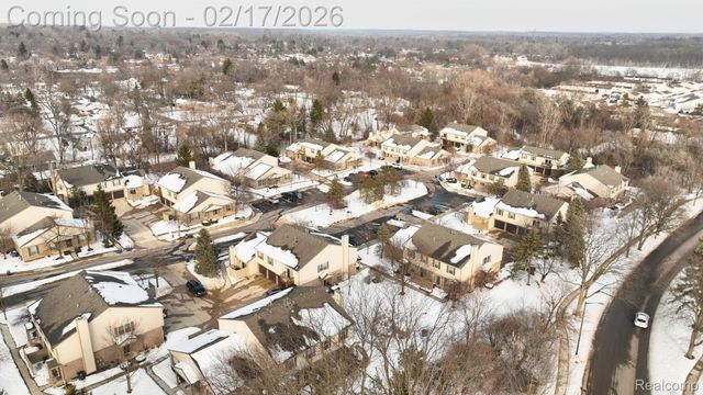 3016 Forest Creek Court, Ann Arbor, MI 48108