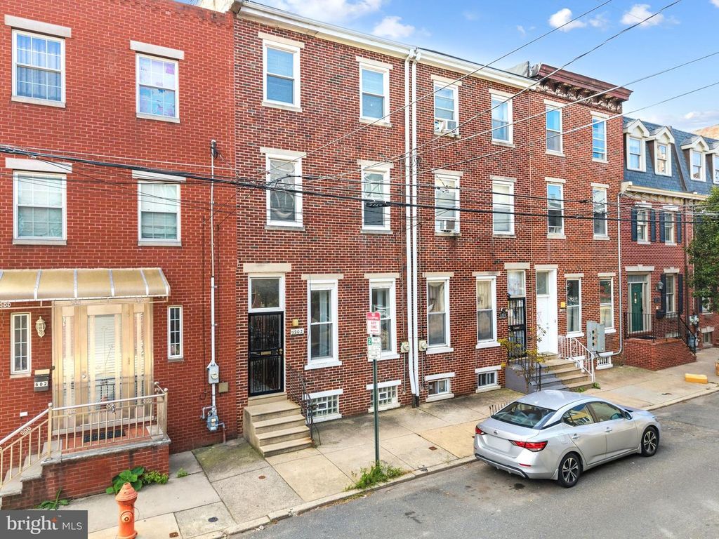 1202 MT VERNON ST, Philadelphia, PA 19123 — exterior