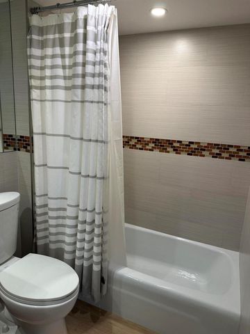 3224 S Ocean Boulevard 310-B, Highland Beach, FL 33487