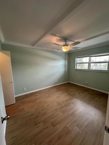 3224 S Ocean Boulevard 310-B, Highland Beach, FL 33487