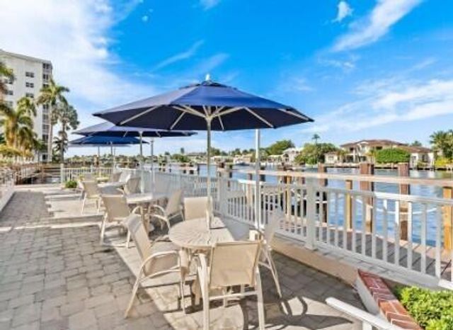 3224 S Ocean Boulevard 310-B, Highland Beach, FL 33487