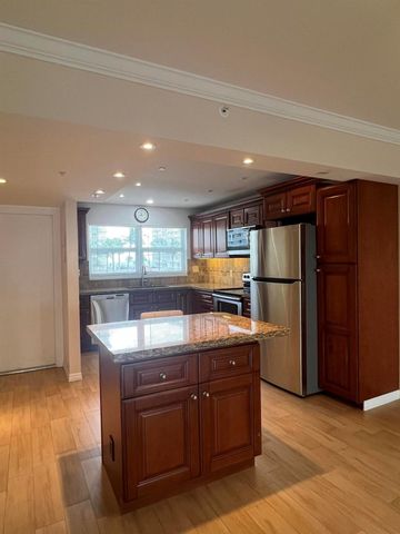 3224 S Ocean Boulevard 310-B, Highland Beach, FL 33487