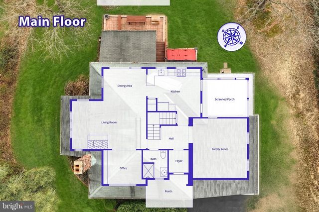 990 E CANAL RD, Dover, PA 17315