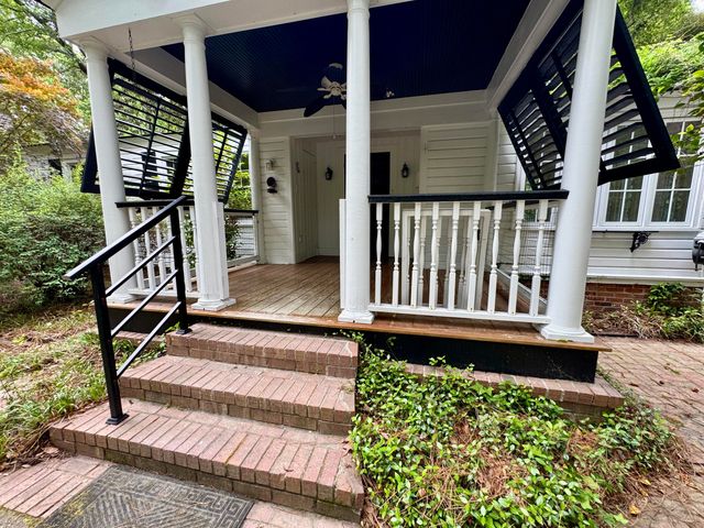 122 Gadsden Street, Summerville, SC 29483