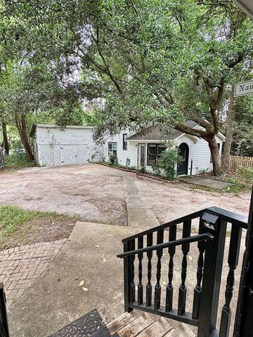 122 Gadsden Street, Summerville, SC 29483