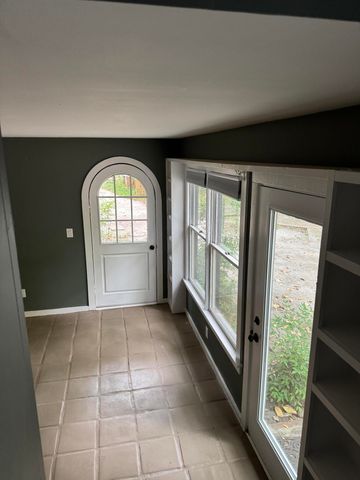 122 Gadsden Street, Summerville, SC 29483