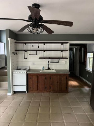 122 Gadsden Street, Summerville, SC 29483