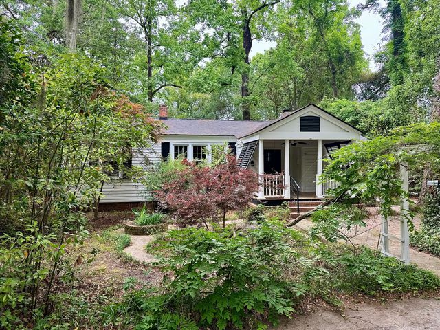 122 Gadsden Street, Summerville, SC 29483